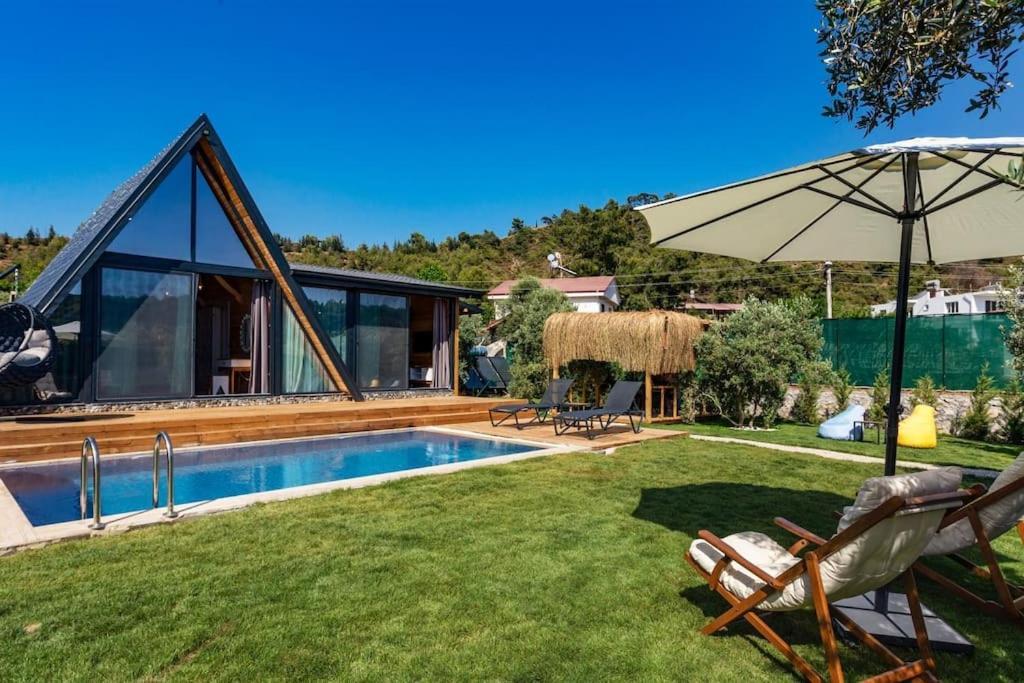 Villa Zeytin Havuzlu Jakuzili Fethiye Bagian luar foto