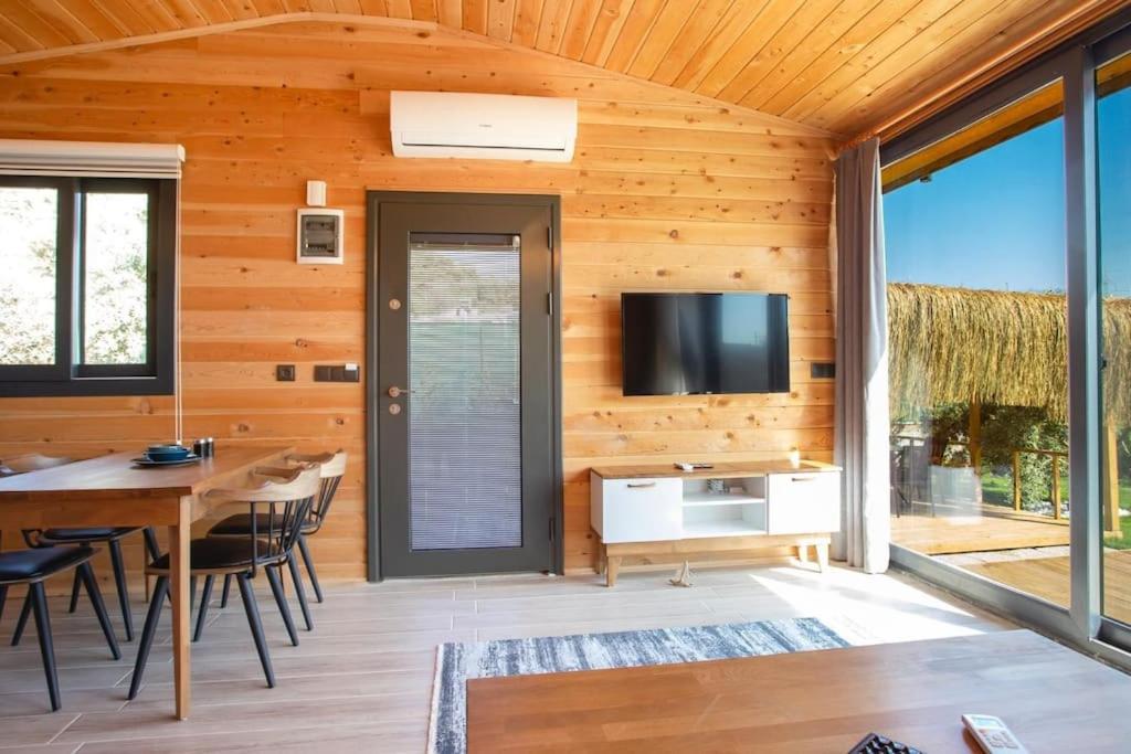 Villa Zeytin Havuzlu Jakuzili Fethiye Bagian luar foto